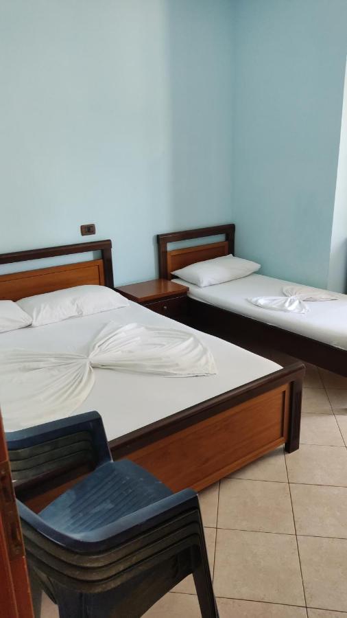 Festim Hotel Durrës Eksteriør billede