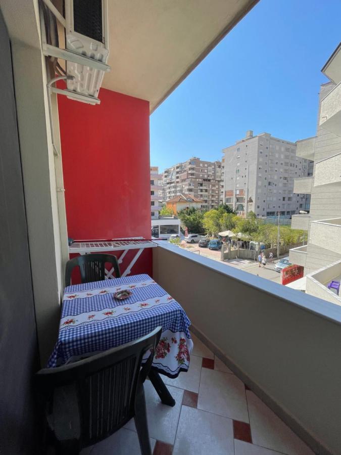 Festim Hotel Durrës Eksteriør billede